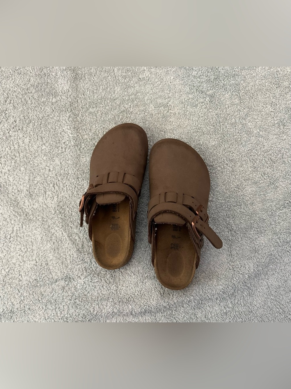 Birkenstock Kids Brown Slip-On Clogs with Adjustable Strap Size 32